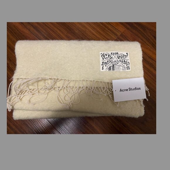 Acne studio CREAM color design logo patch wool scarf (Brand new) - Picture 1 of 2